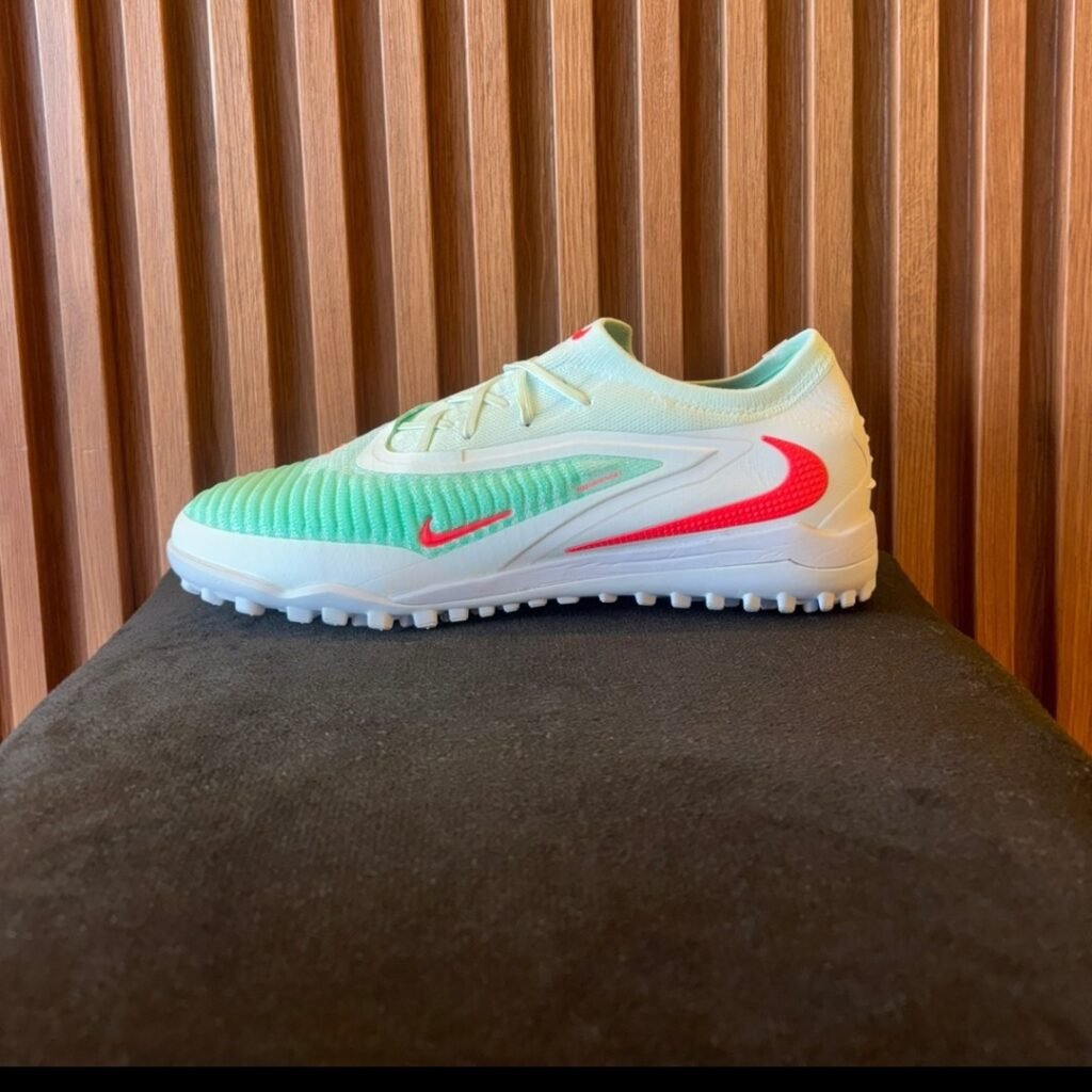 chuteira Nike Phantom ReactX 6 Pro Society