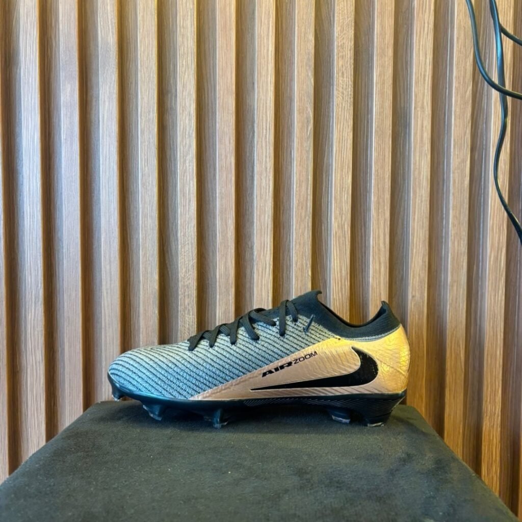 Nike Air Zoom Mercurial Vapor 16 Travis Scott.